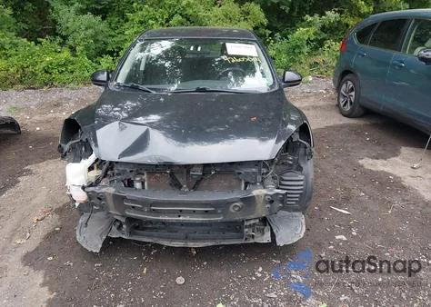 2010 Mazda Mazda3 I Touring из США, поврежденный, VIN JM1BL1SG8A1348950